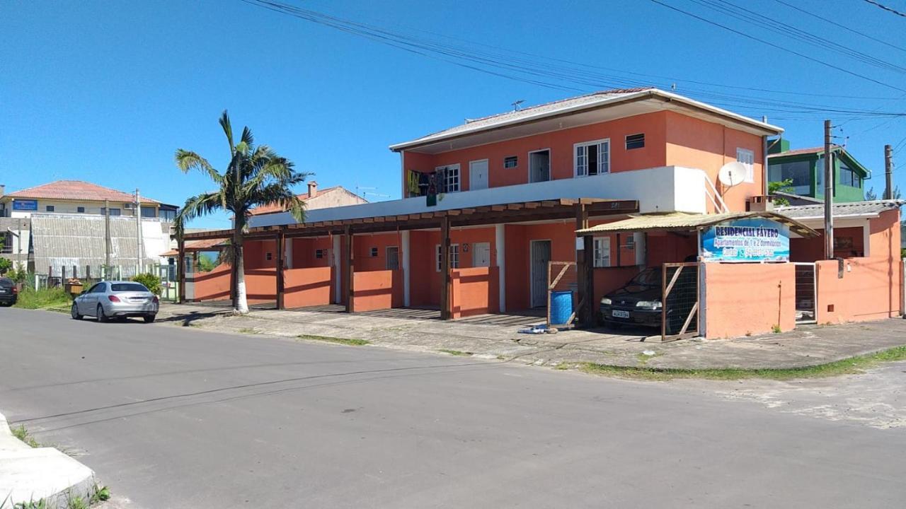 Residencial Fávero Capão da Canoa Exterior foto